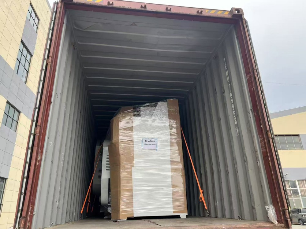 1*40HC Laundry Machines’ Loading to the Spain