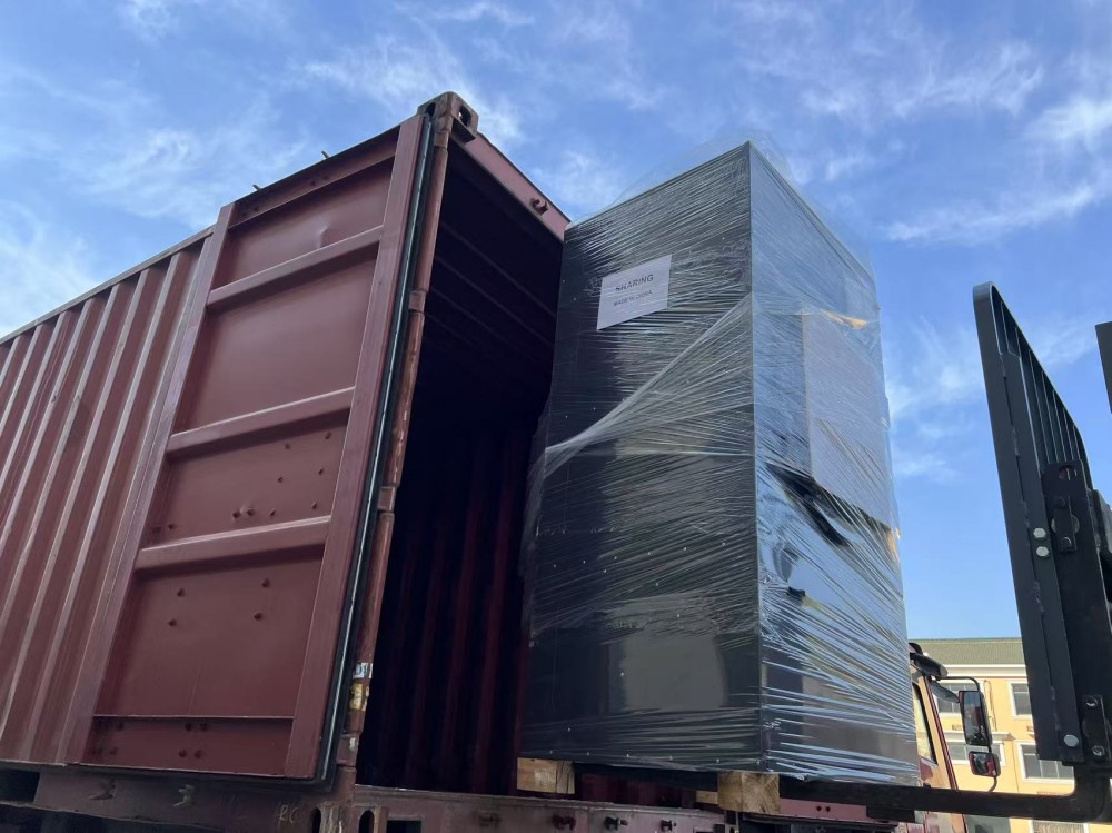 1*40HC Laundry Machines' Loading to the Turkey